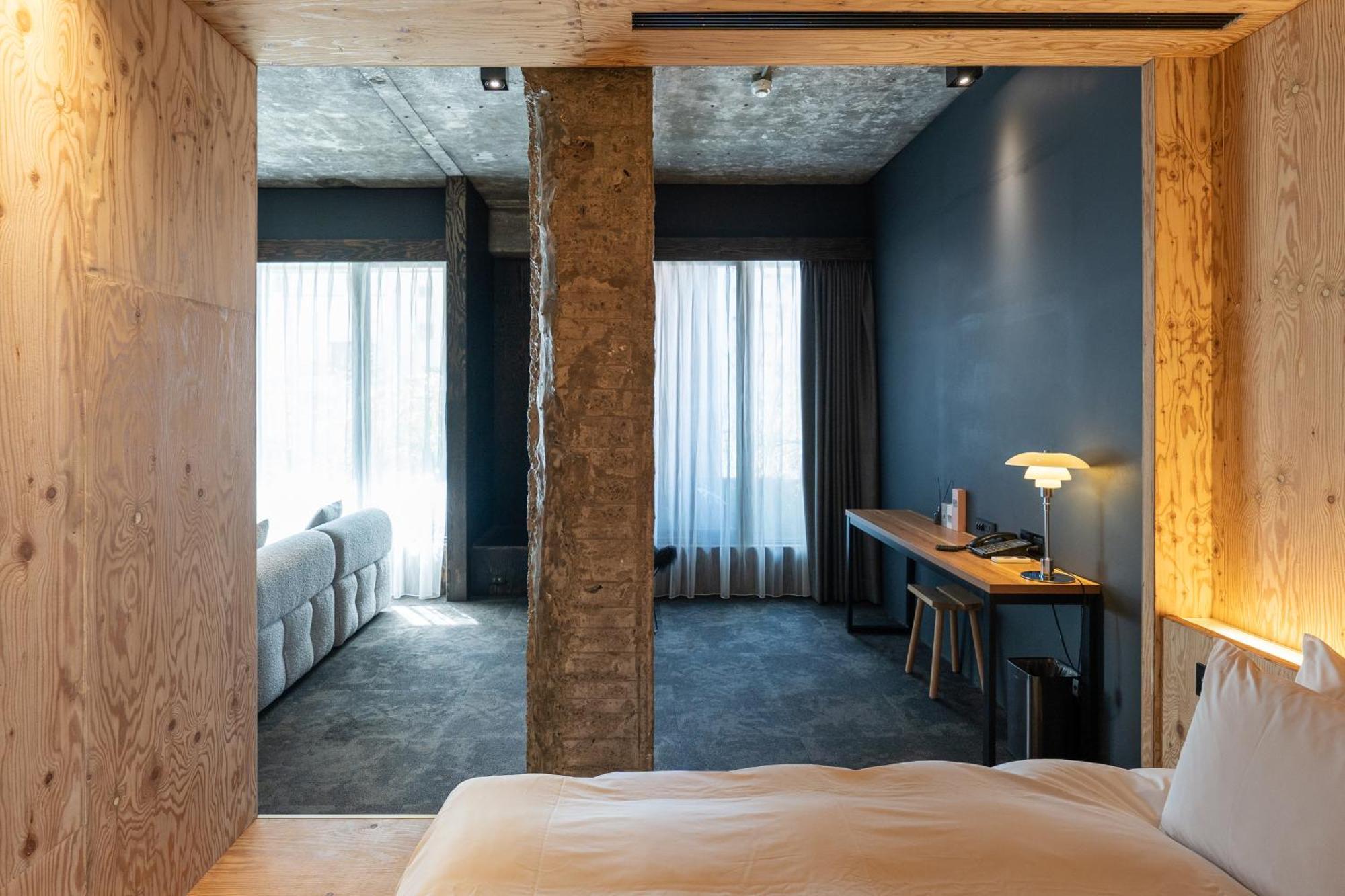 Sof Hotel Taizhong Zewnętrze zdjęcie