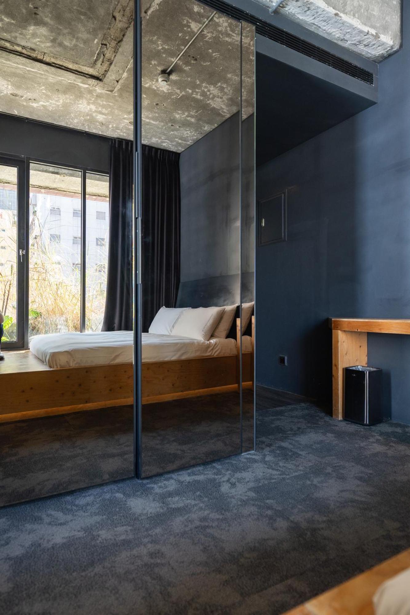 Sof Hotel Taizhong Zewnętrze zdjęcie