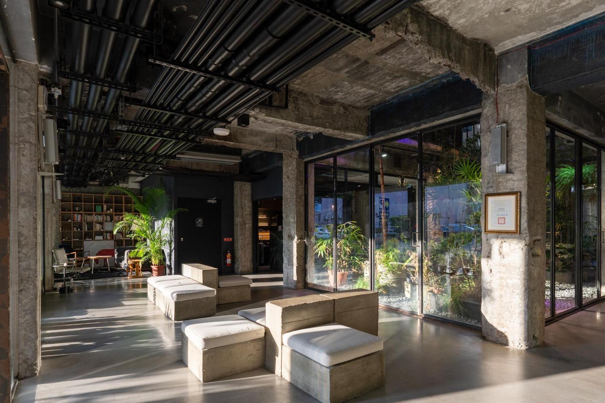 Sof Hotel Taizhong Zewnętrze zdjęcie